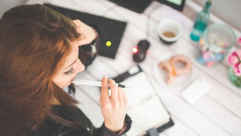Как да се научим да спестяваме в началото на кариерата си?