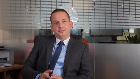 2014: Онлайн обслужване, мобилни услуги и безконтактни разплащания