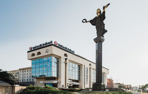 Премахване таксата за съхранение на парични средства по сметки на всички клиенти