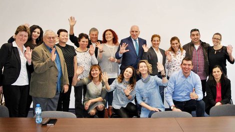 Доведи родителите си в офиса или как се прави родителска среща за големи