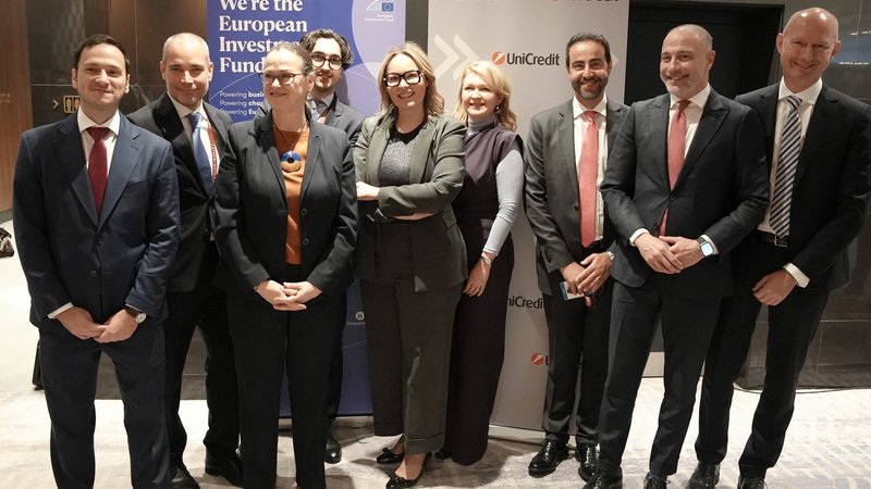InvestEU: УниКредит и ЕИФ отпускат до 890 милиона евро за ускоряване на растежа на МСП в ЦИЕ