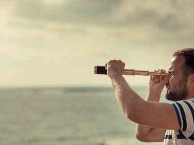 Кредит за моряци