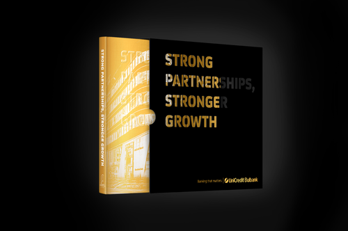 UCB_CorporateClients_Booklet_Mockup02_2000x1330_01.png
